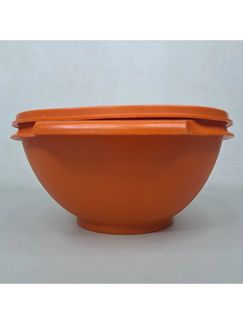 Vintage Tupperware Orange Servalier Square Bowl 838-3 Lid 839-2